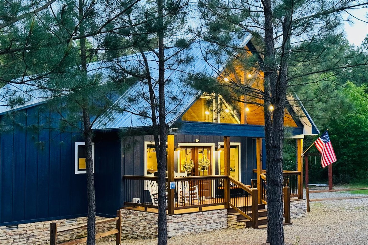 Step into your dream escape! Let's make some unforgettable memories in this perfect retreat!