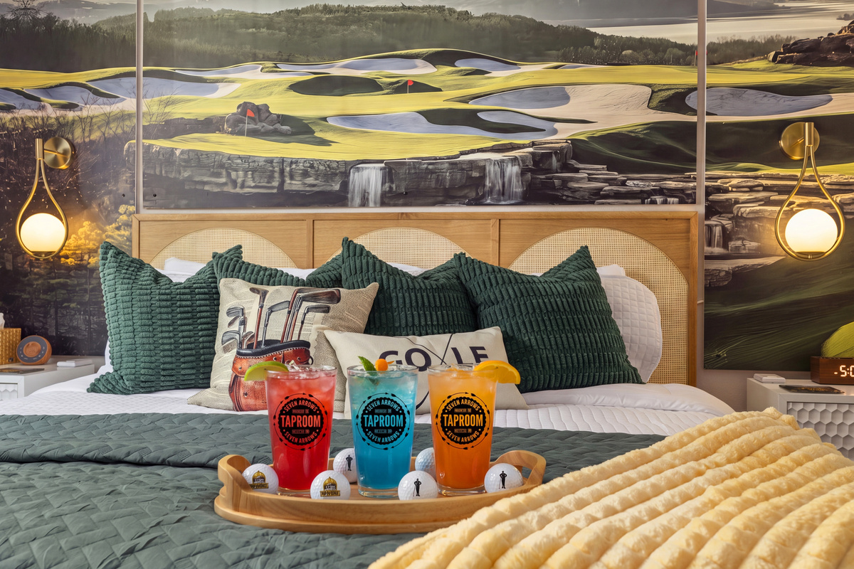 A welcome round of mocktails waiting on the bed for the golf crew.