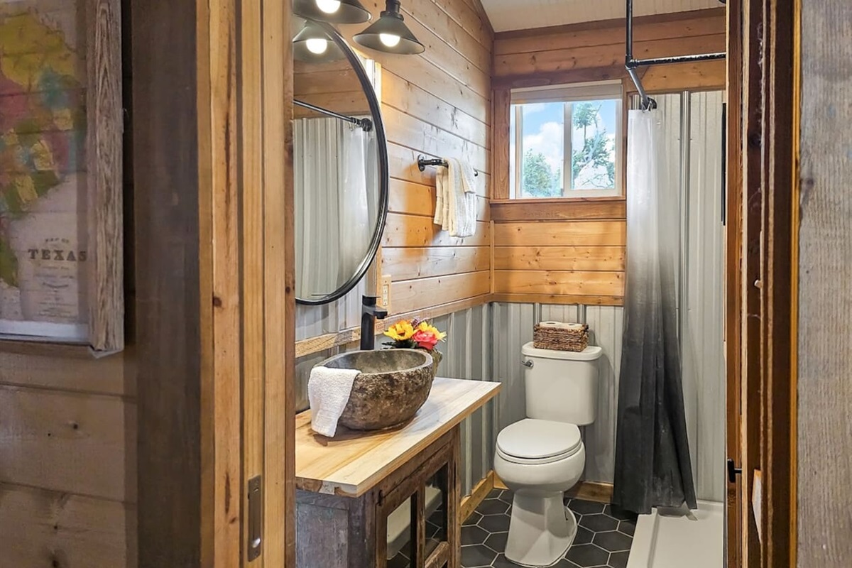 Freshen up, y’all! This cozy bathroom offers all the comforts you need after a day exploring the Texas Hill Country.
