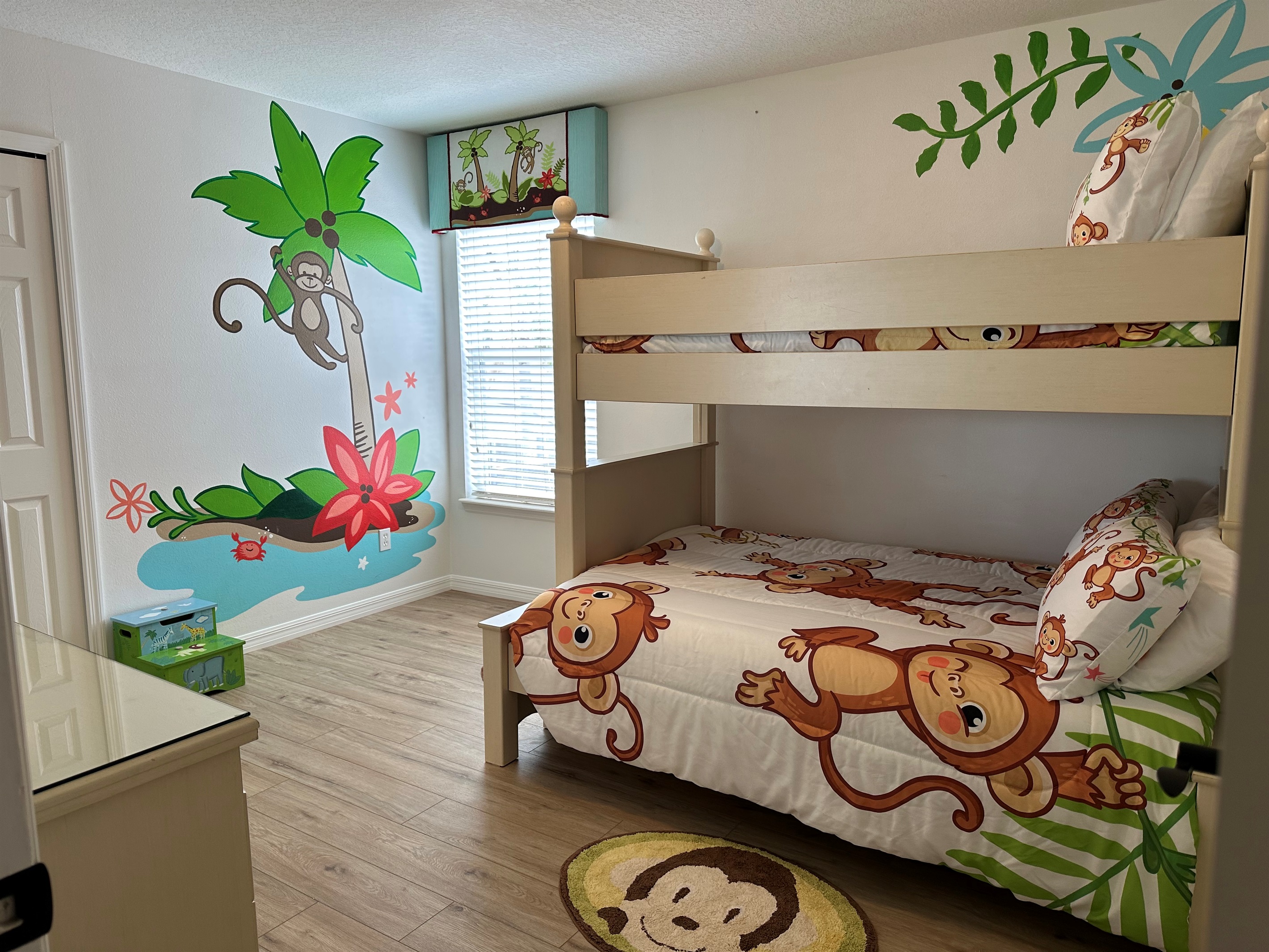 Monkey Themed Bunk Rom