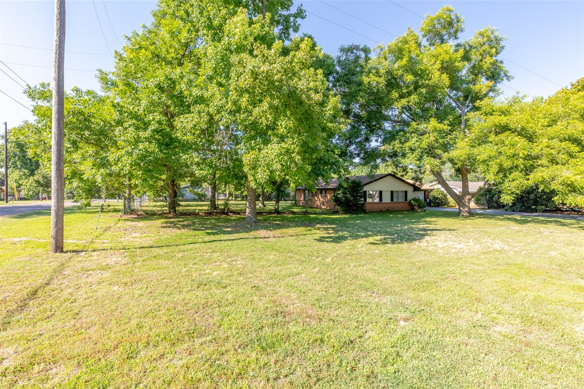 Enjoy your stay in this inviting 3-bedroom, 2-bath ranch-style home.