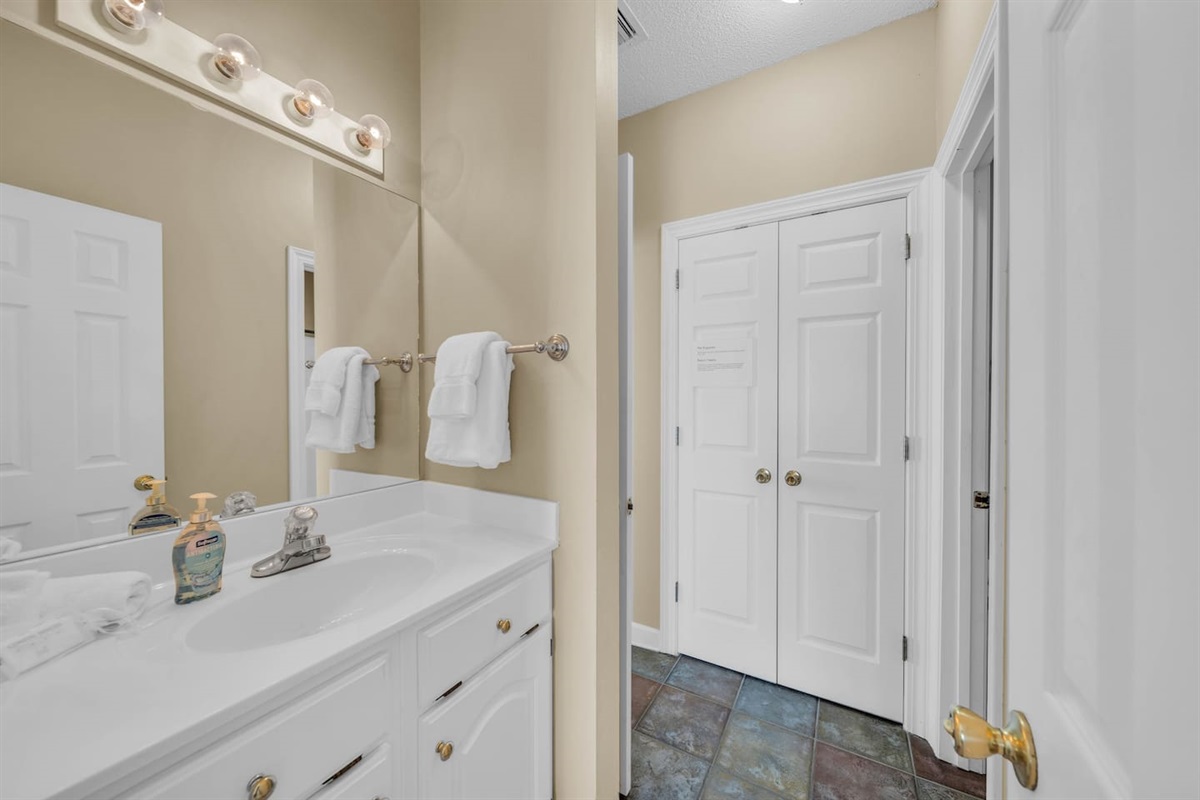 Downstairs bathroom, shower, queen and living room access