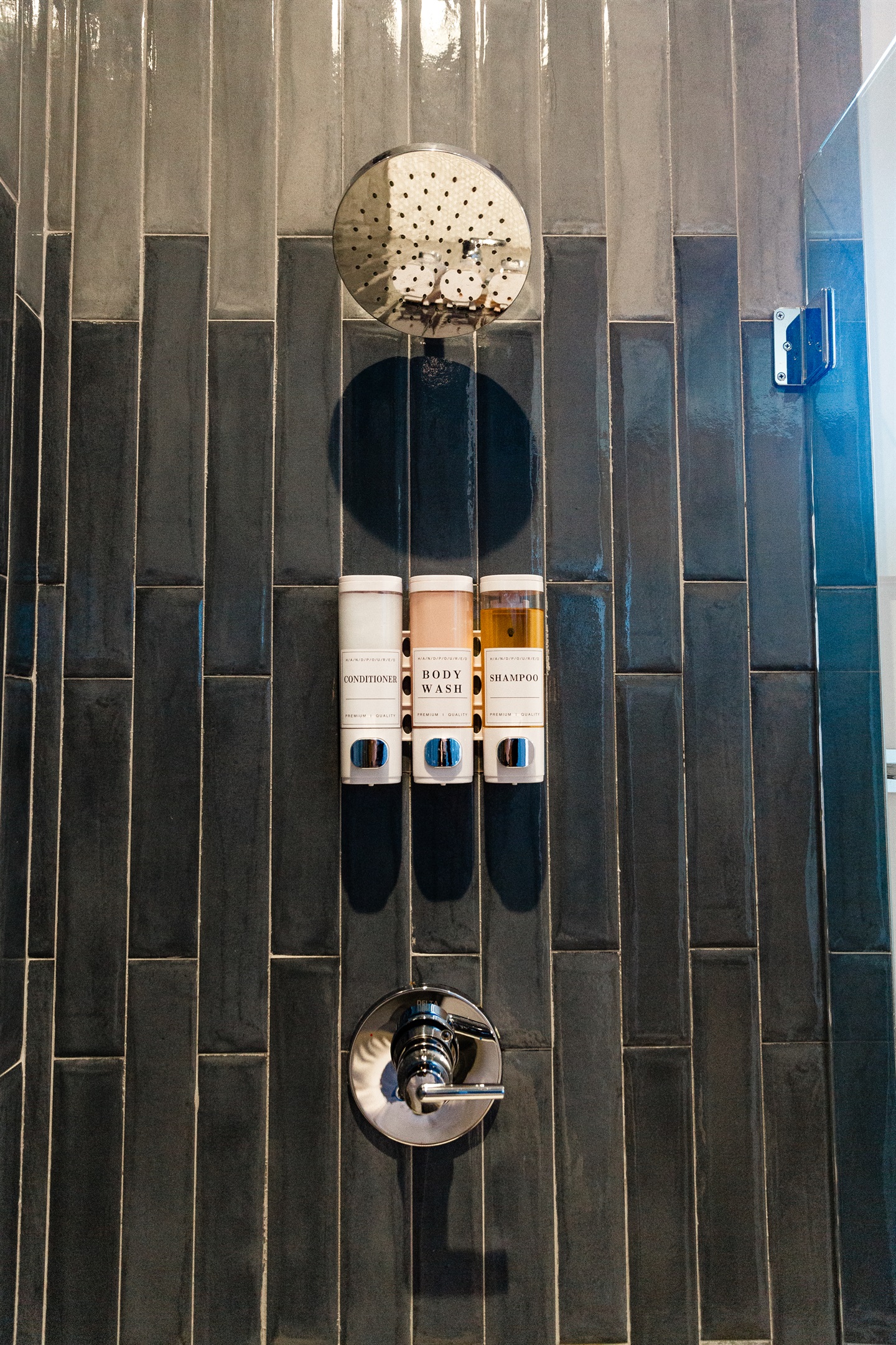 Shampoo, conditioner, and body wash provided