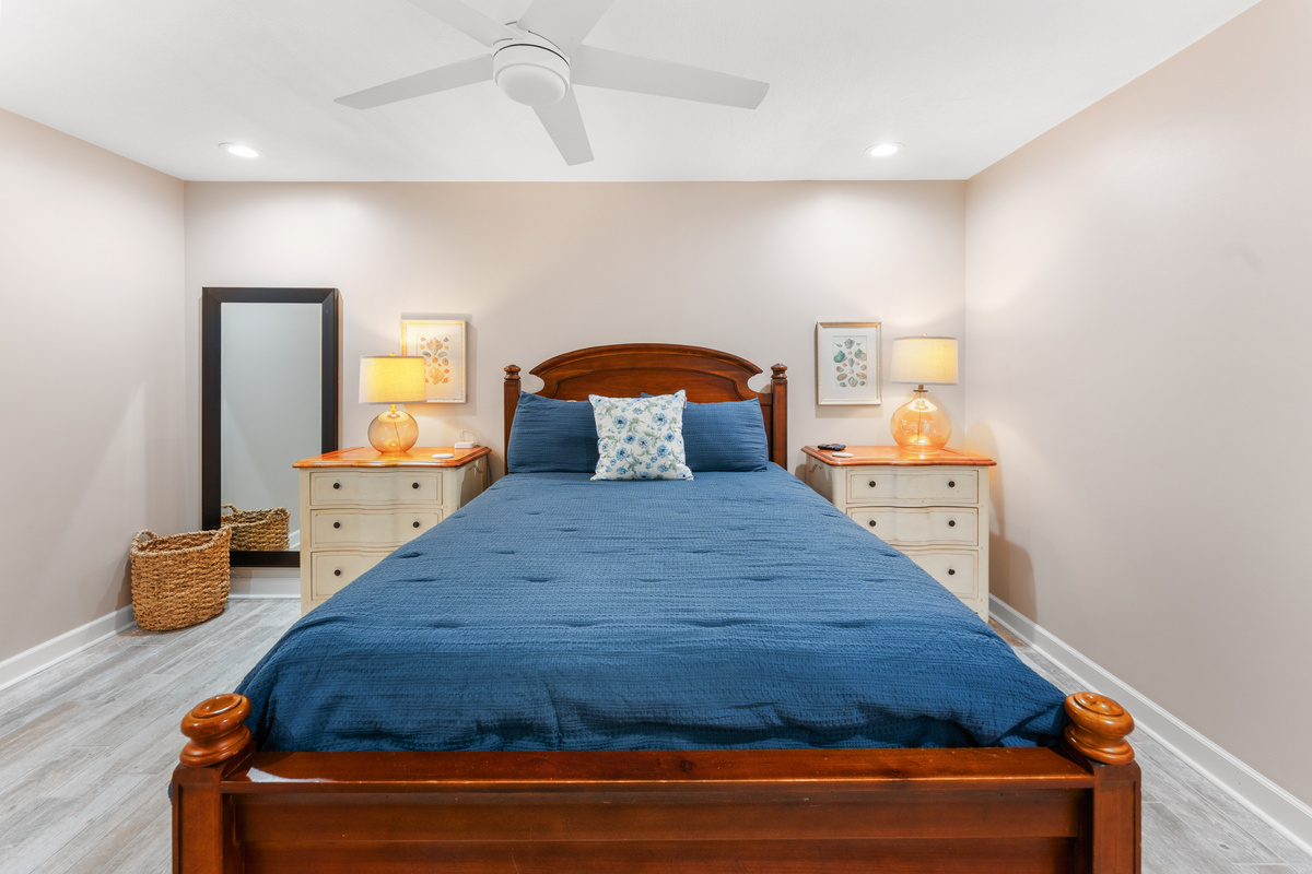 4th Guest Bedroom- spacious and private