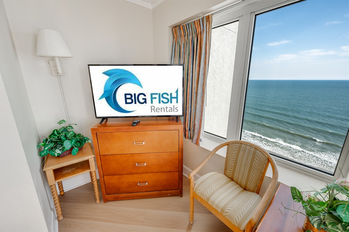 Beautiful Bedroom with Amazing Views 🌊☀️