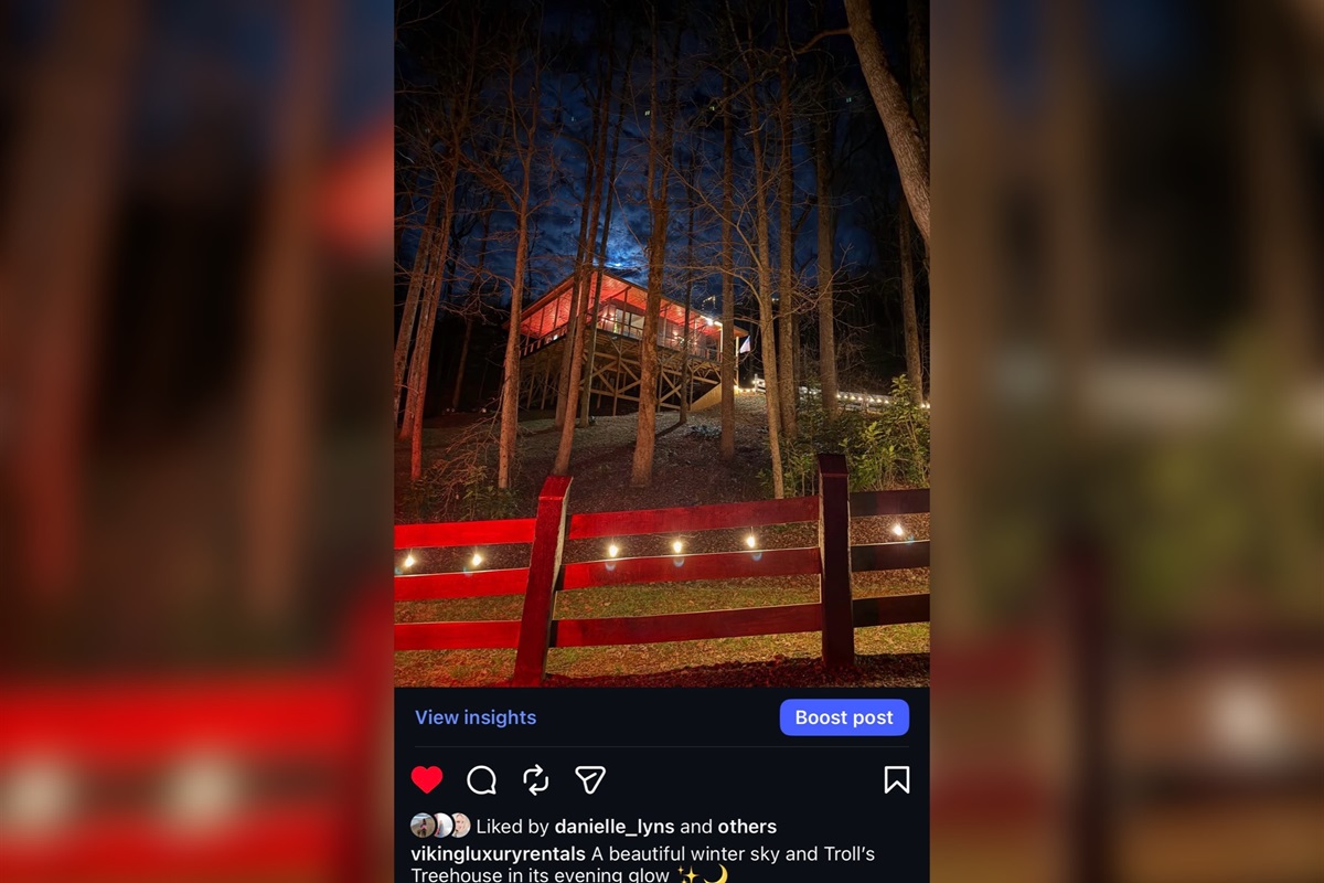 Night view photo by guest