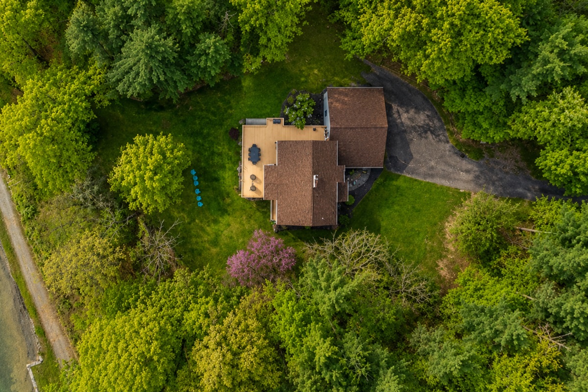 Secluded lakefront home surrounded by lush forest with private access to the water—your ultimate Finger Lakes escape. 🏡🌳🌊