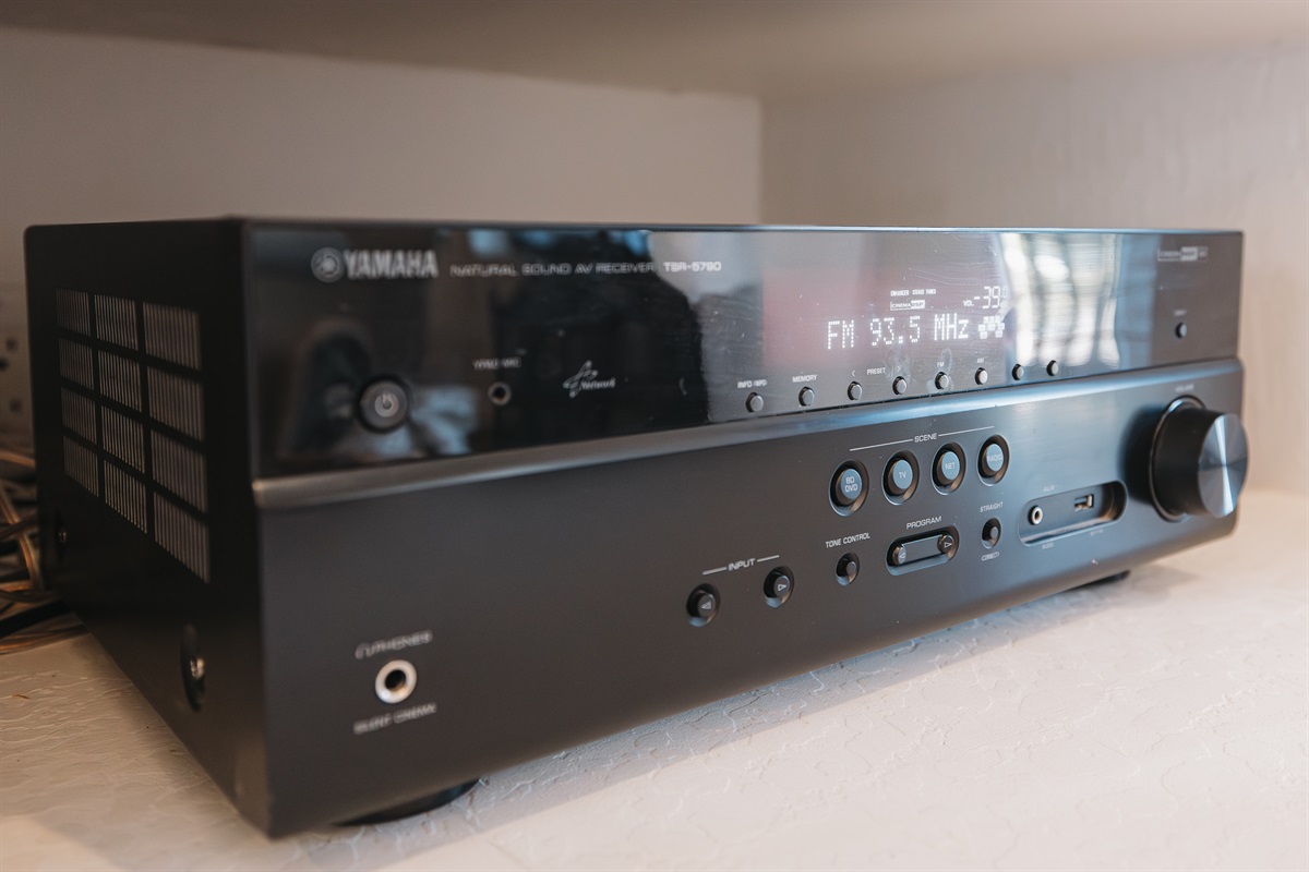 Surround sound speakers throughout the condo create the perfect atmosphere for movie nights or relaxing evenings in. Enjoy an elevated, cozy Pinetop stay designed for couples and families.