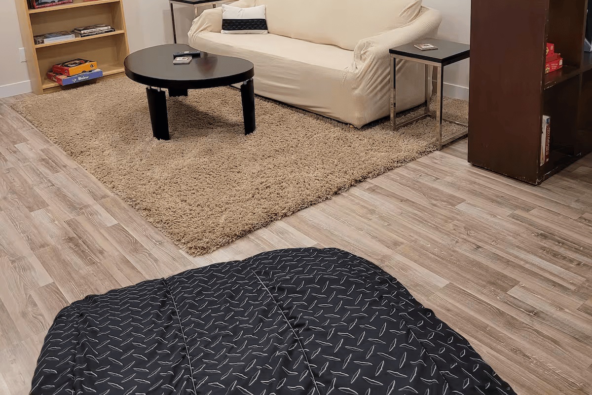 Large Livingroom to relax and unwind