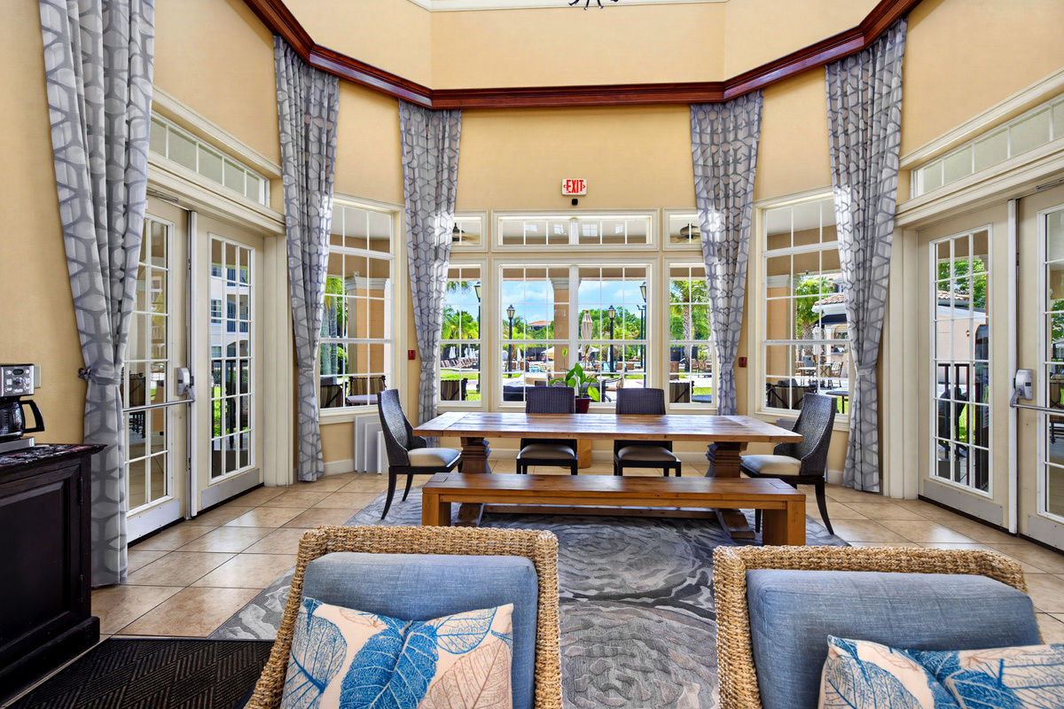 Lounge area