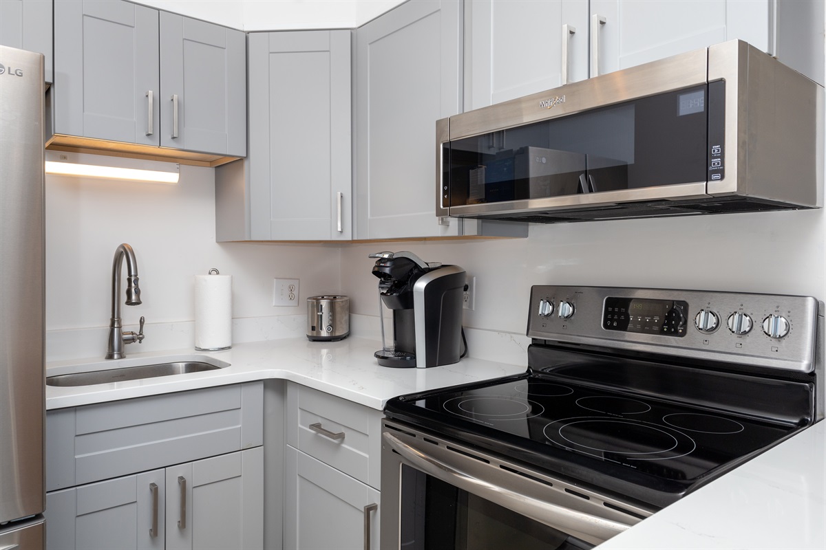 Well stocked Kitchen for all cooking needs