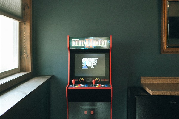 Mortal Kombat Arcade game