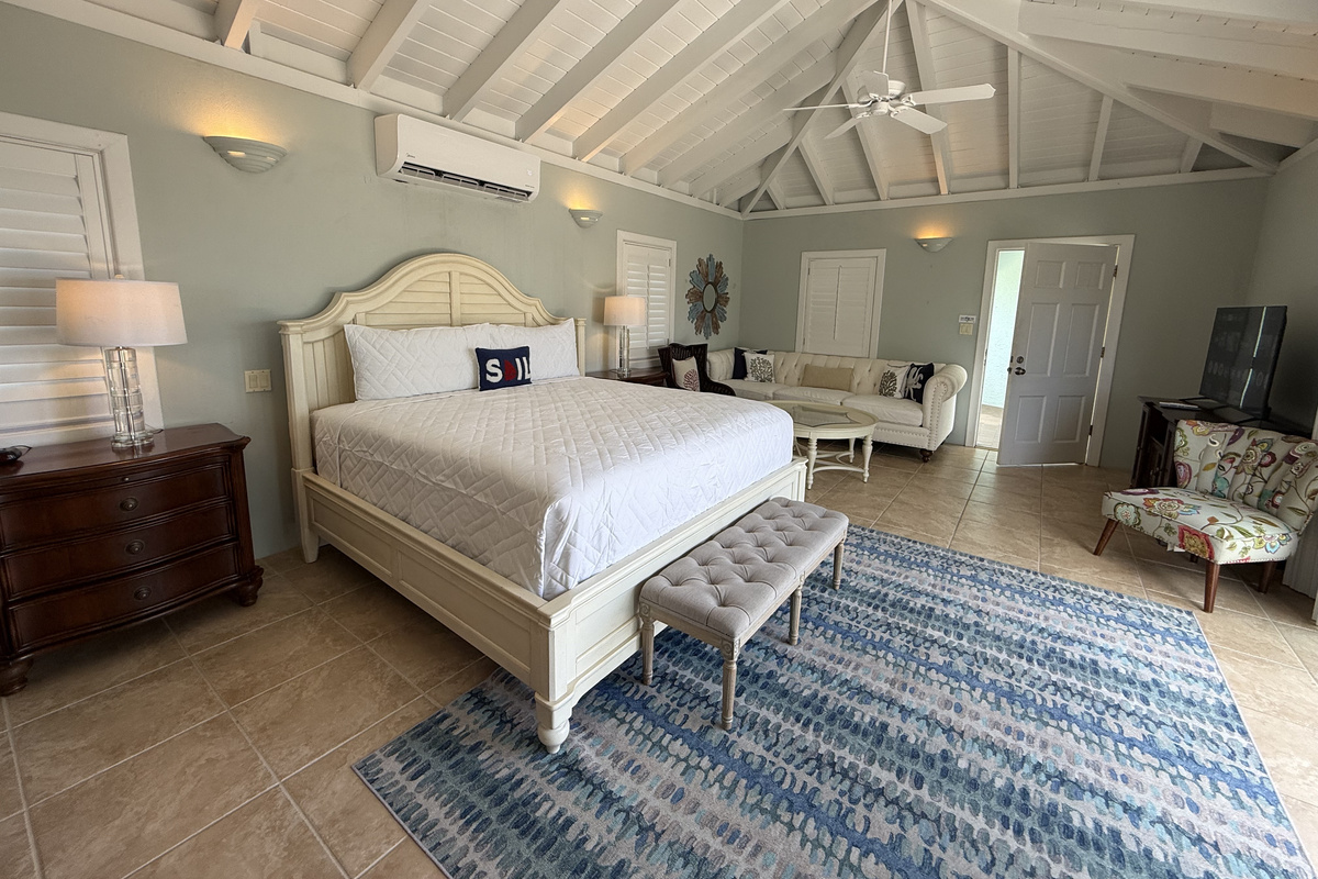 Relax and unwind in this inviting island getaway.