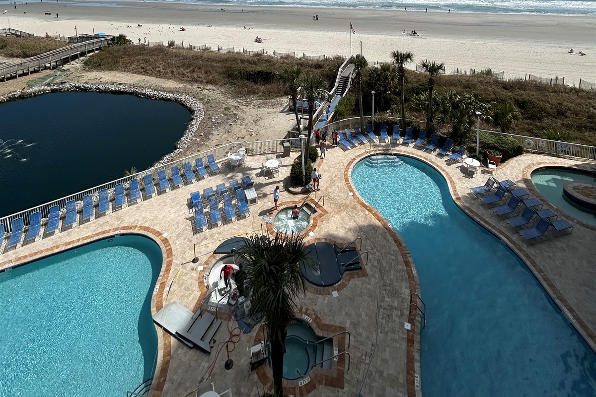 Beautiful Pools and hot tubs