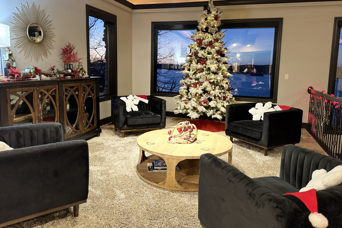 Hang around the Christmas tree and open gifts