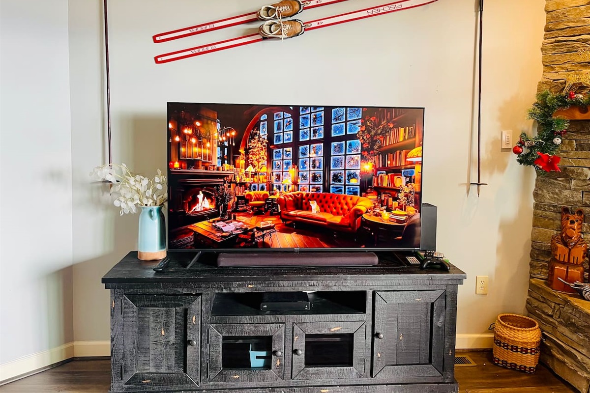 Smart TV, Living Room