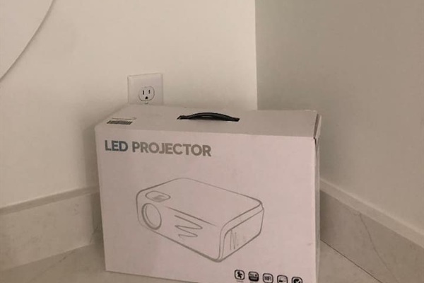 Projector to use and watch movies outside on clear nights