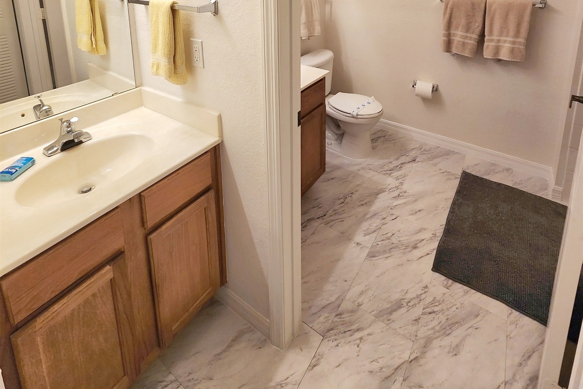 Separate vanity outside shared bathroom (upstairs )