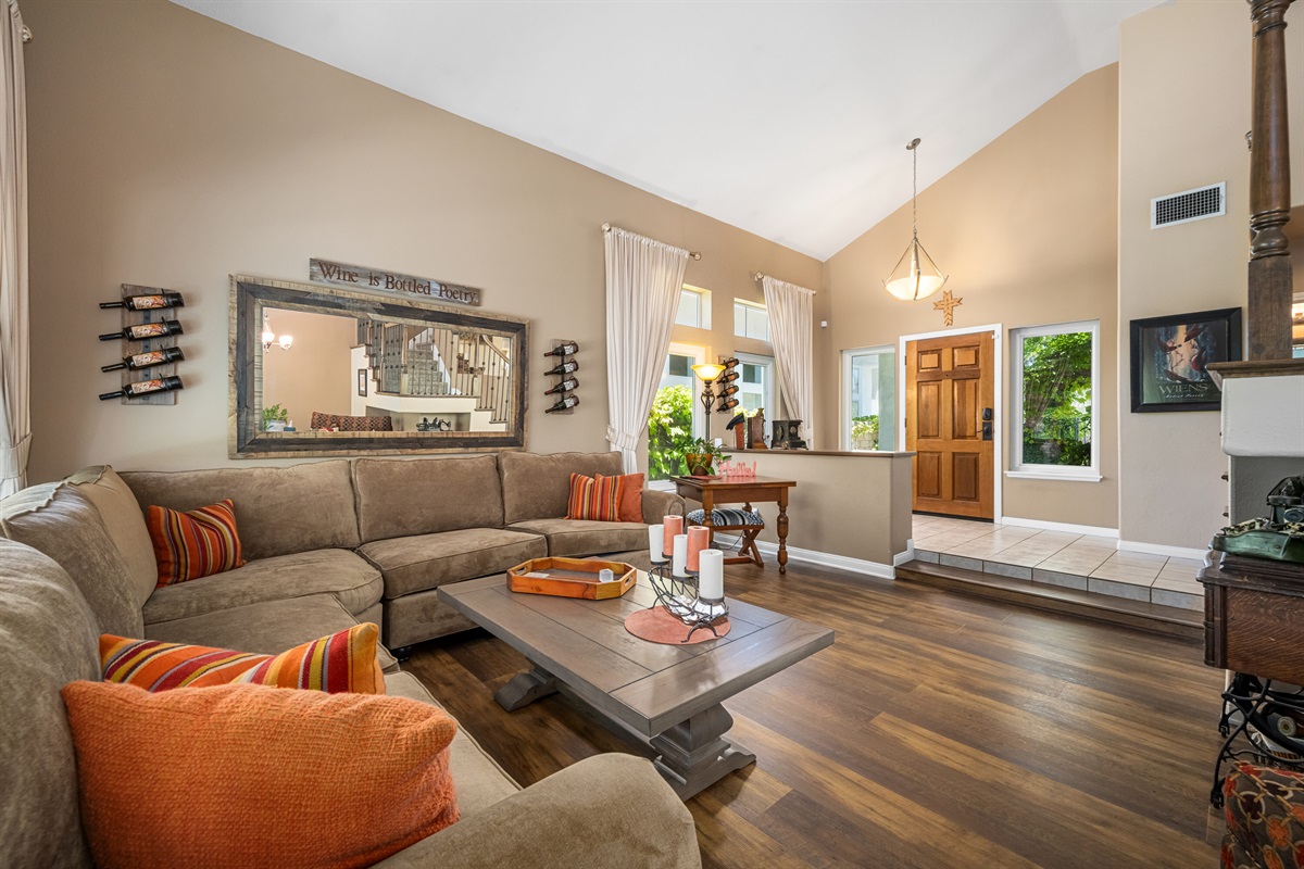 Front Entryway - step down into the Living Room