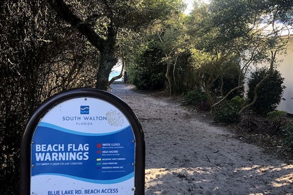 12 Min Walk to   The Blue Lake Road PUBLIC access beach at 726 Blue Mountain Rd , one of thes most secluded entry points. Follow the charming coastal walkway past pretty palms to reach the quiet, sugar-white sands and turquoise waters.
