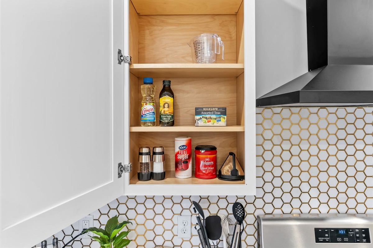 A few cooking essentials are available for your use.