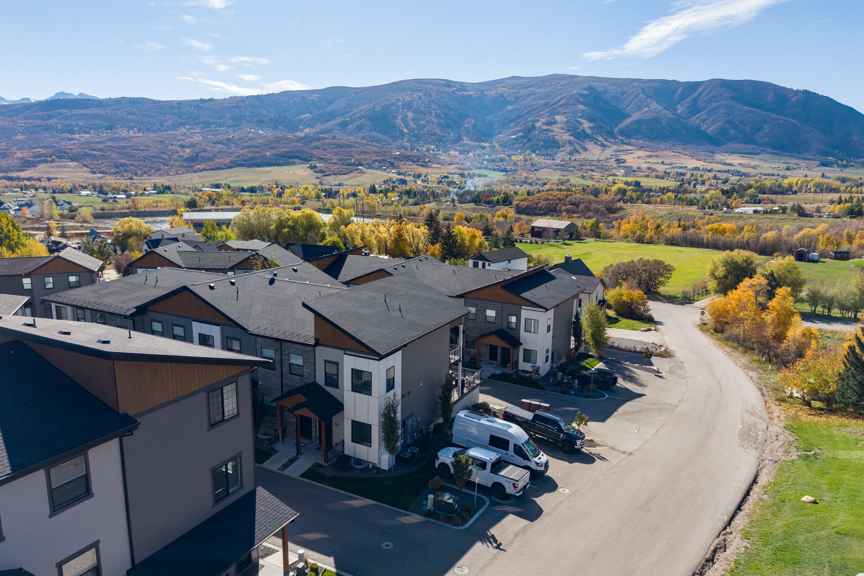 Scenic neighborhood views with surrounding mountain peaks.