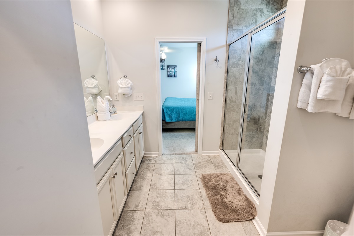 Amazing Private Bathroom