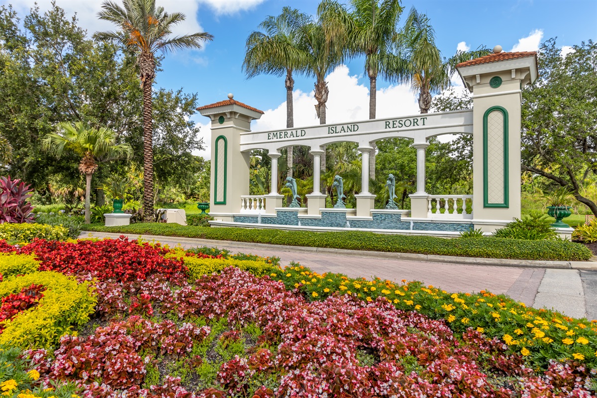Emerald Island Resort is a lush oasis of relaxation for the whole family.