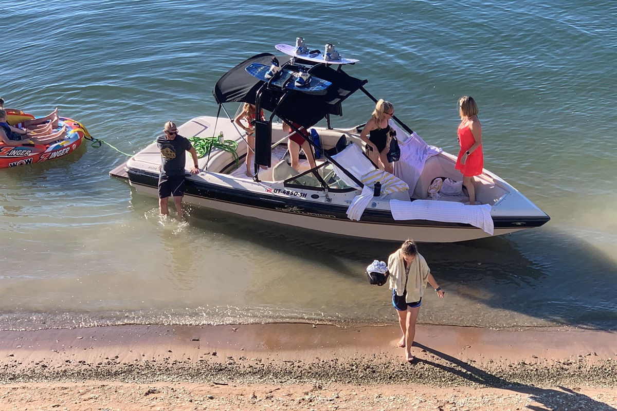 Boating on Pineview Reservoir