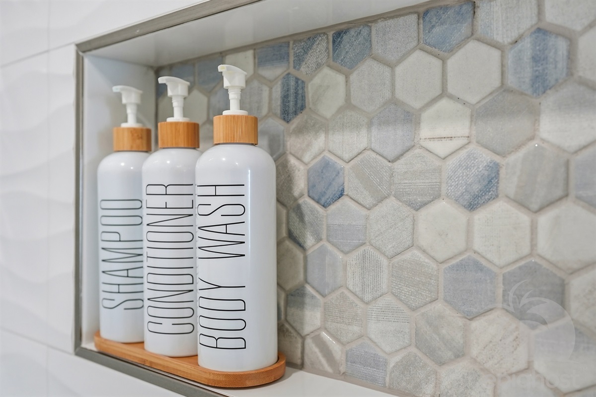 Master bath toiletries provided