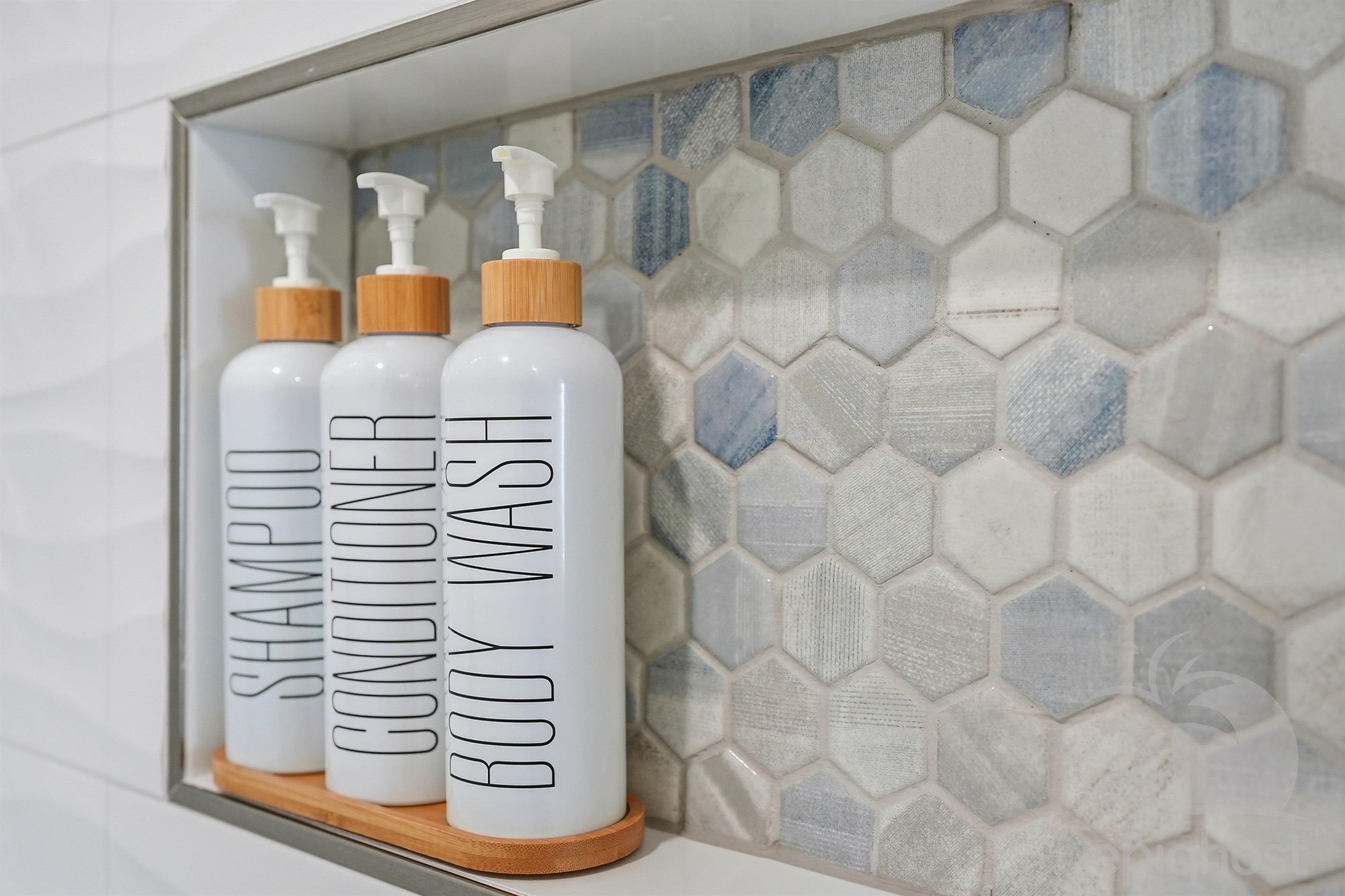 Master bath toiletries provided
