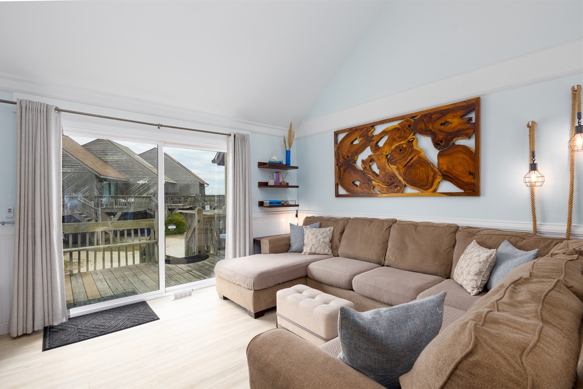Living room with direct balcony access