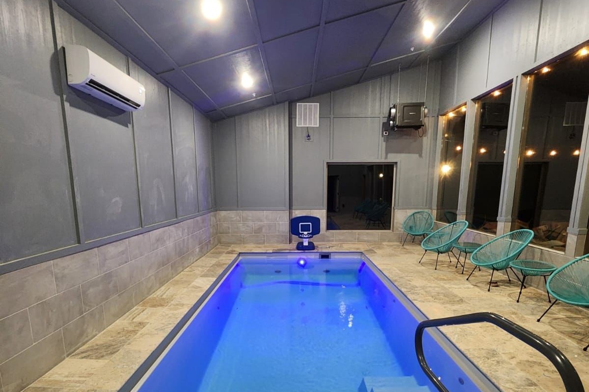 Indoor heated Pool