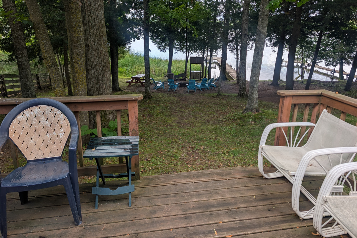 honeymoon deck