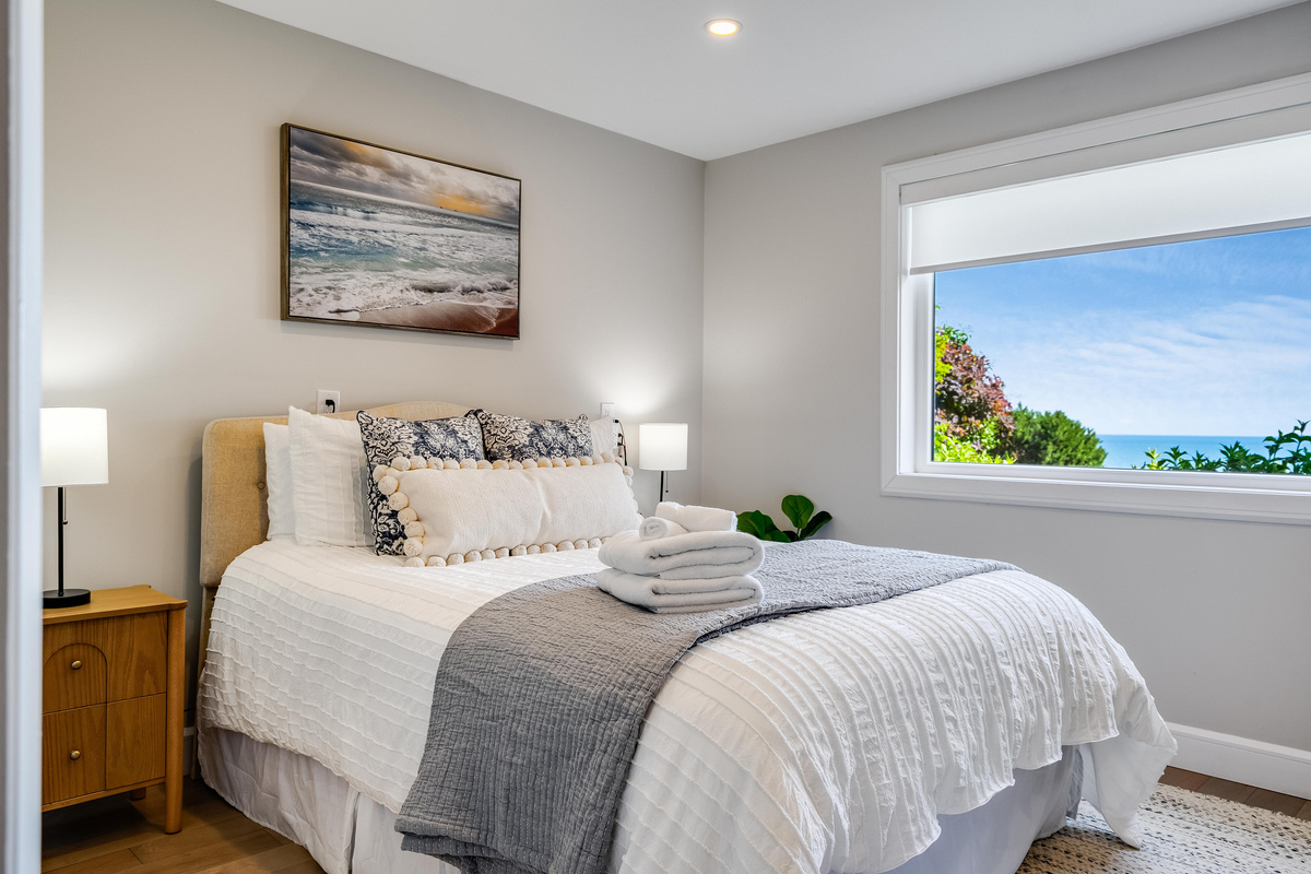 Wake each morning in a queen suite to peaceful lake views. 