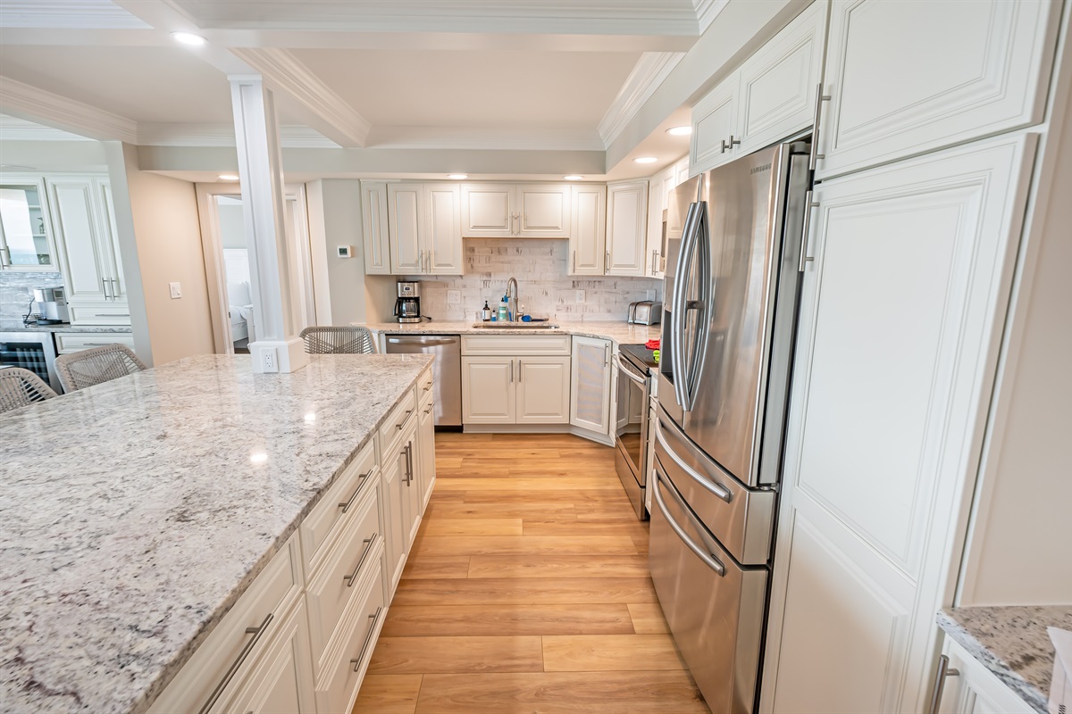 Large Kitchen Area