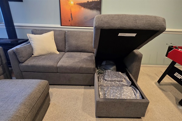 Couch Bedding Storage