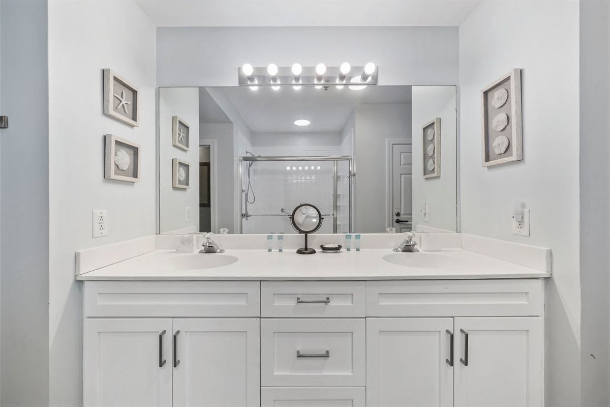 Primary Suite Bathroom 1 | Starfish | Oceanview 101 | 1116 Ocean Blvd, Isle of Palms, SC | IOP Escapes