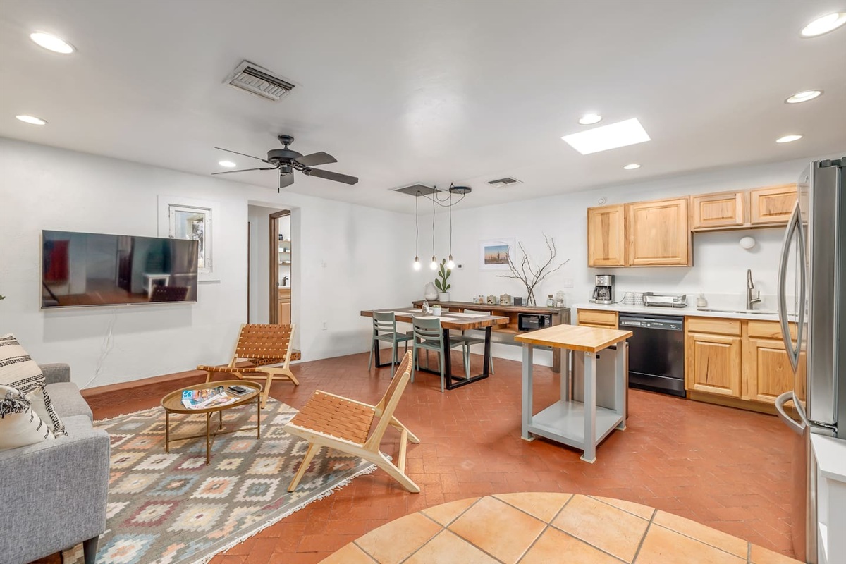 Kitchen, dining area and living room
