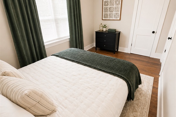 2nd floor bedroom