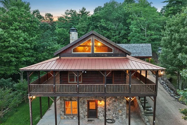 360 Degree double decker wrap around porch makes indoor/outdoor living a breeze at the Gilded Fox