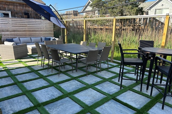 New backyard eating, fenced in for privacy