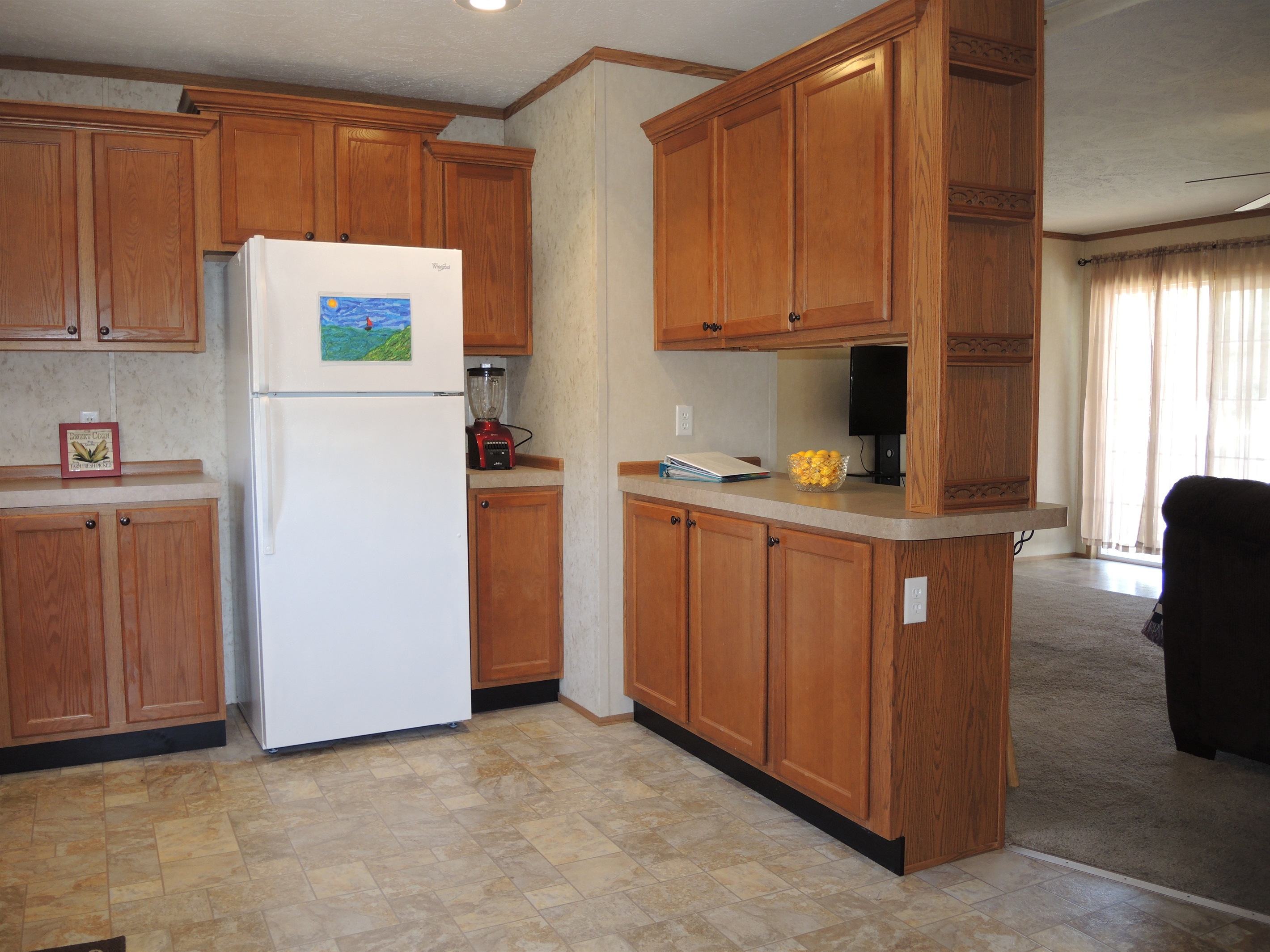 Open floor plan kitchen to living room