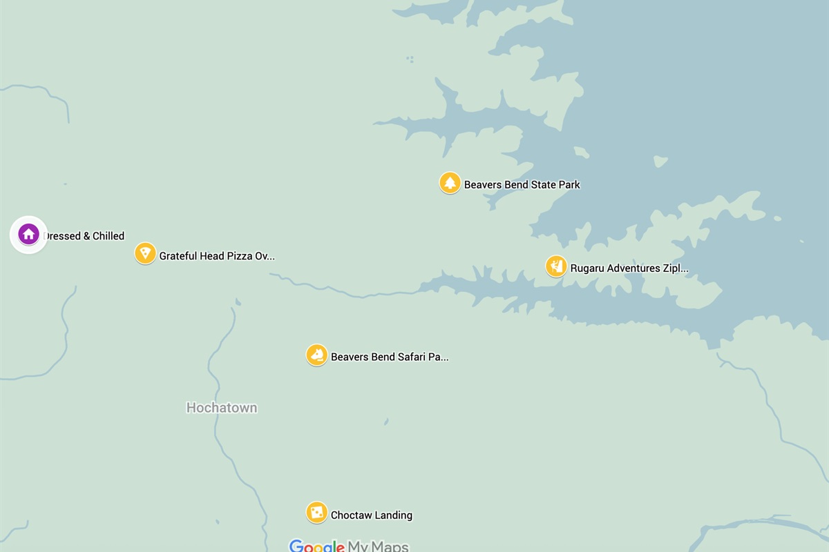 Central Location Close to Hochatown  restaurants & shops