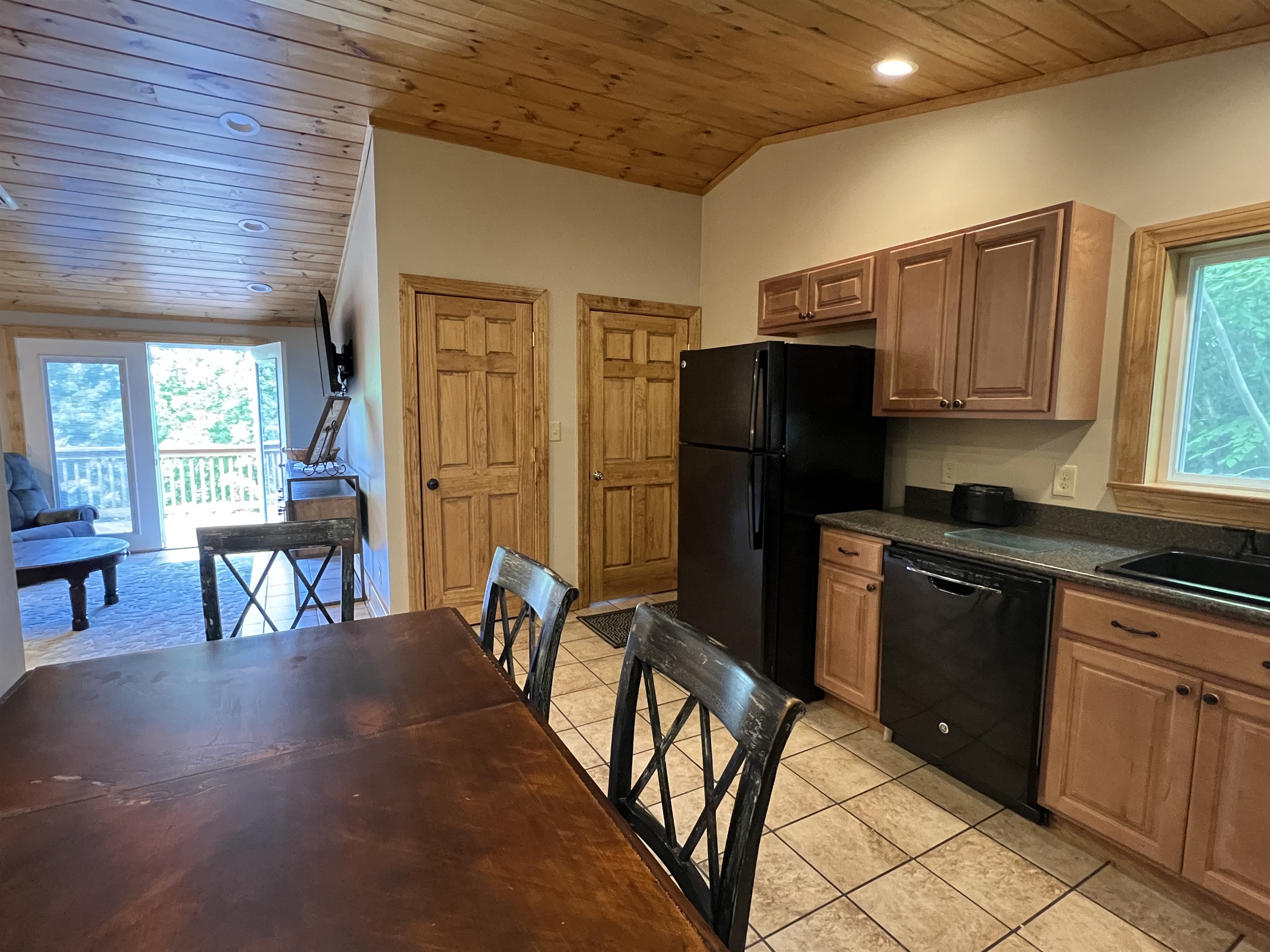 Kitchen with seating for 6.