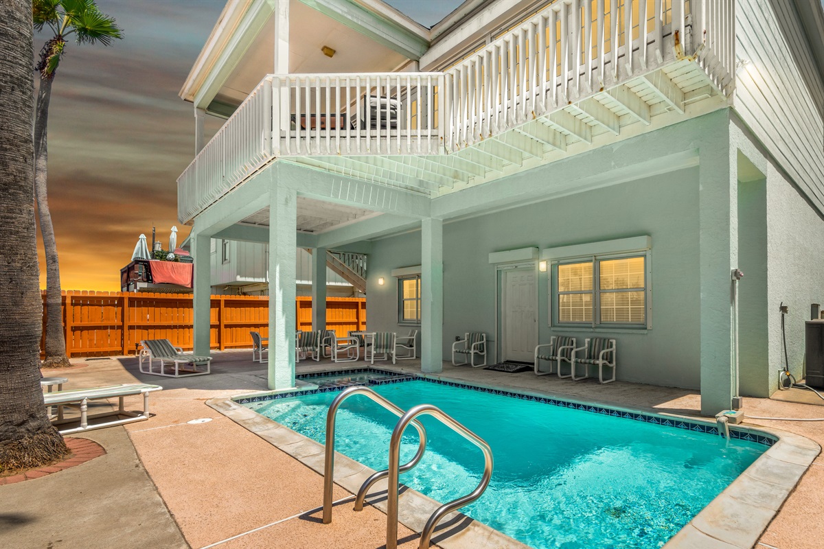 Welcome to Orion's Landing, by Stayawhilewithus!