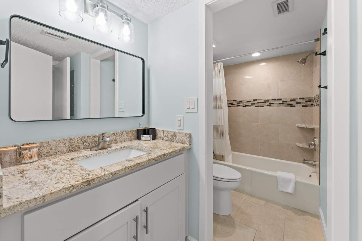 Remodeled 2nd Bathroom