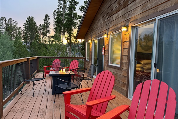 Evenings in Grand Lake are really special with friends and family