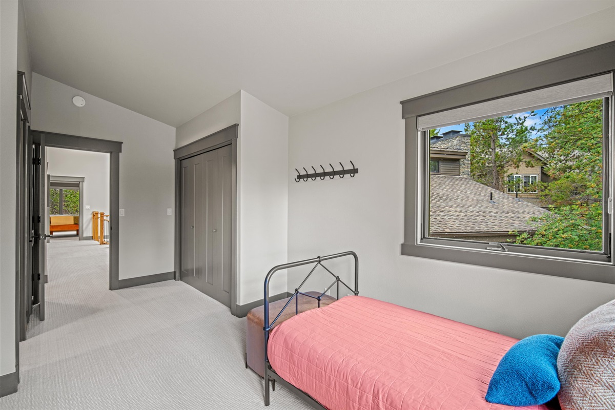 Upstairs: 6th Bedroom (2 twins)