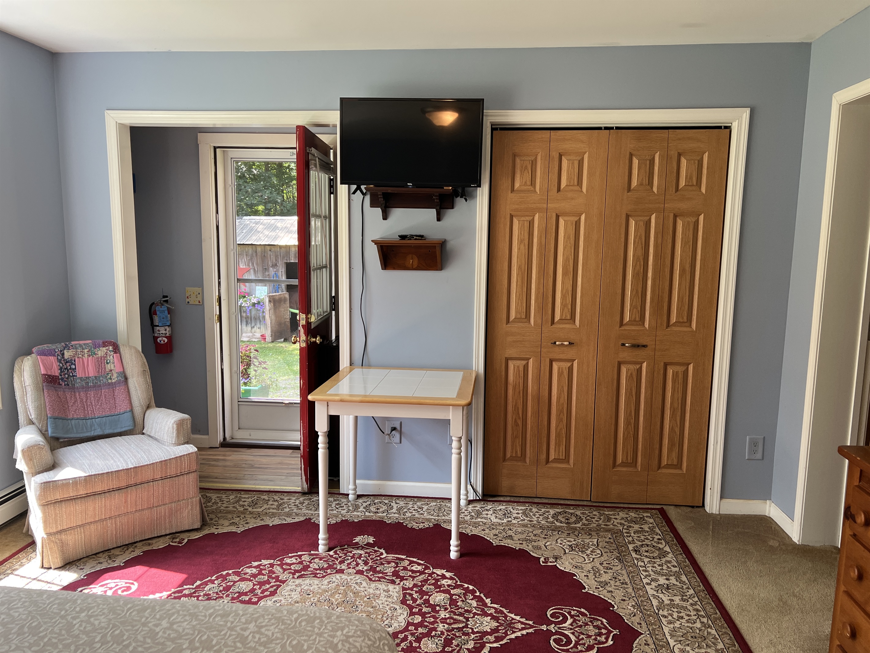 Garden Room - Entry